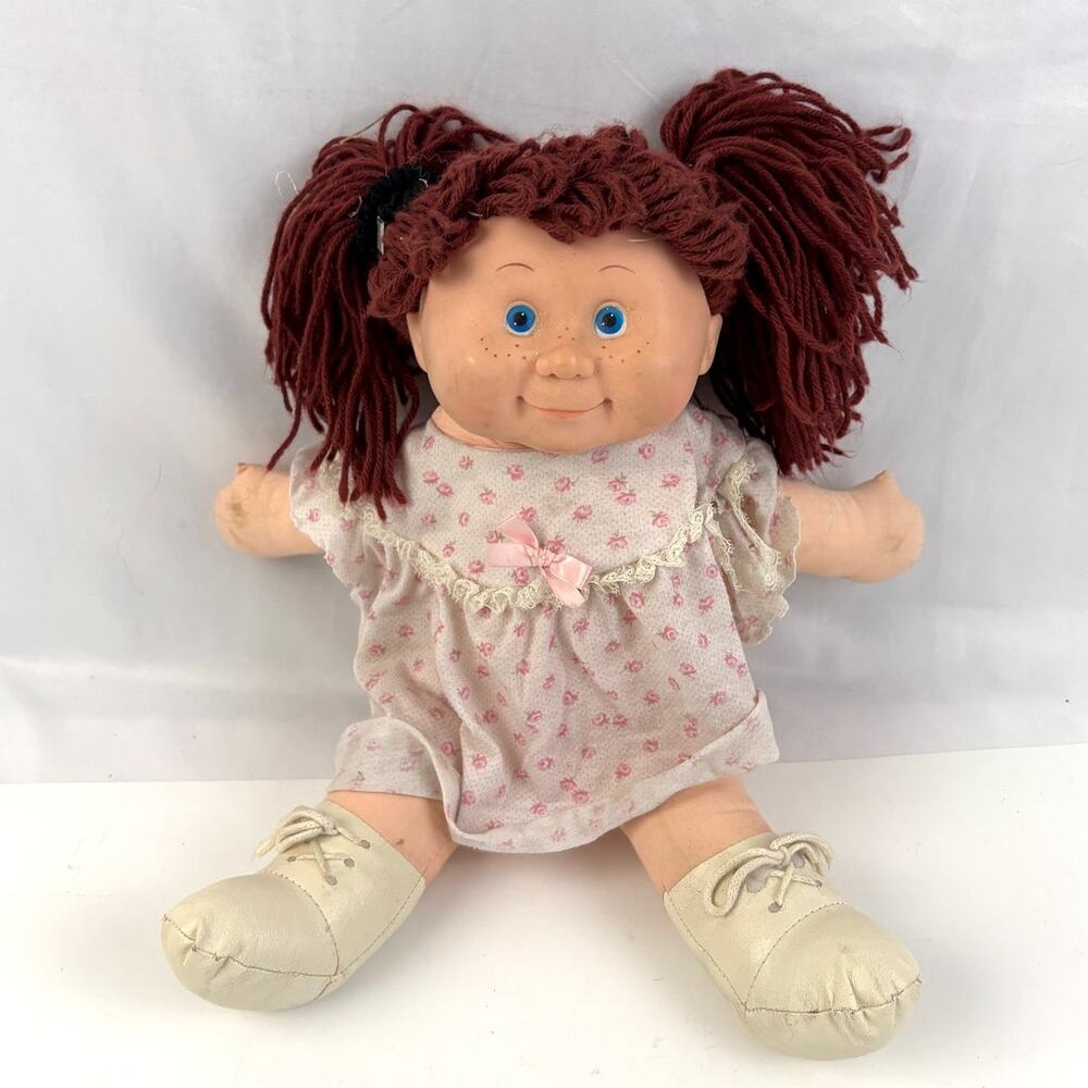 VINTAGE 1983‎ Blue Box Flower Kids Doll Red Hair Blue Eyes 15" Hong Kong